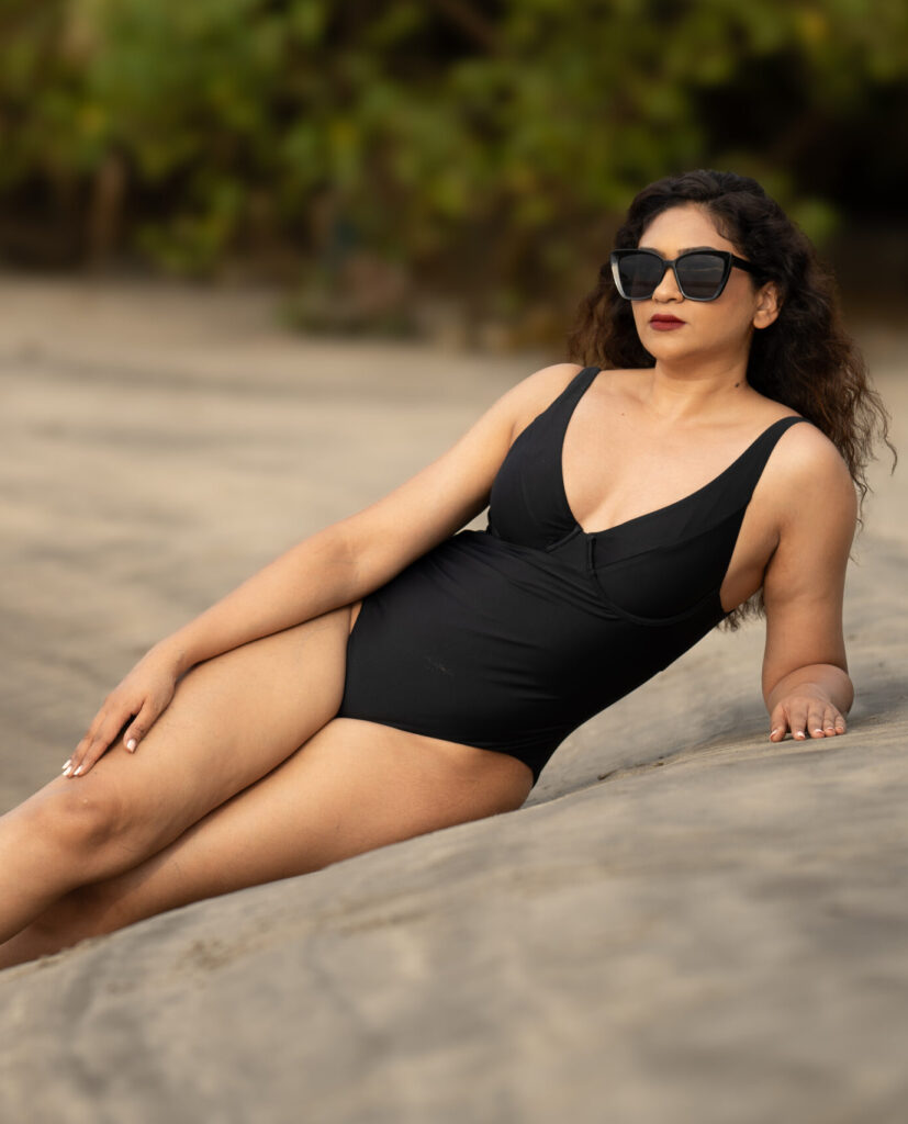 Sampoorna - Black - Product Image